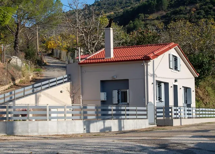 Summit Guest House